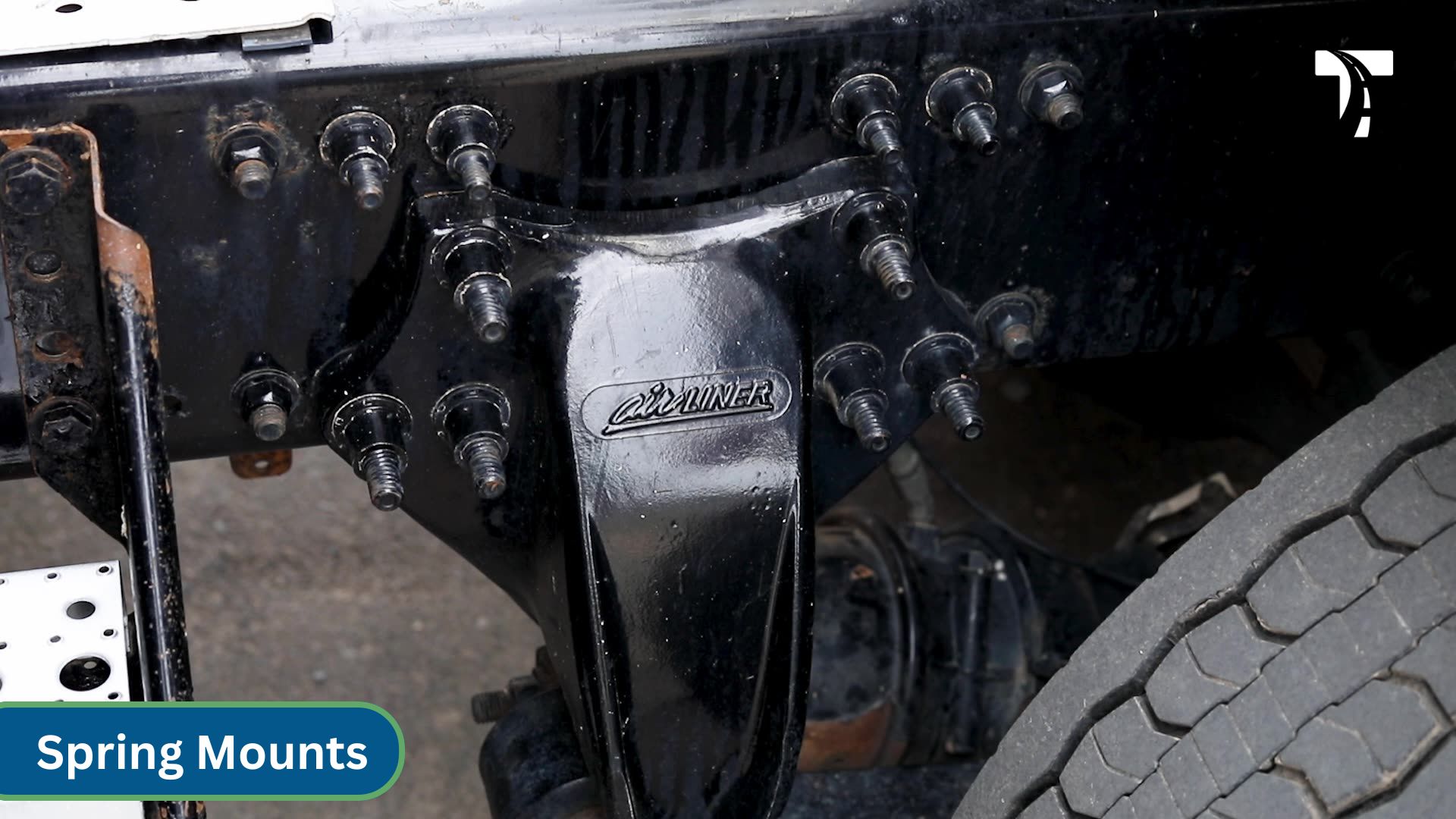 spring mounts on tractor trailer