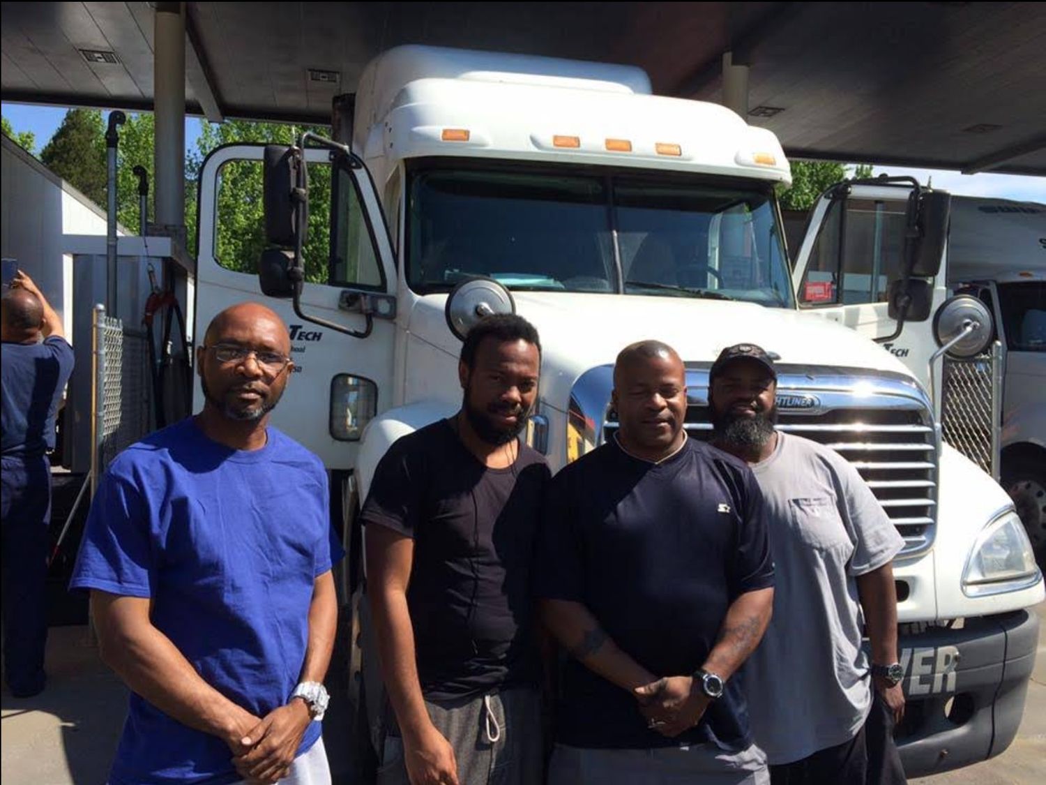 Charlotte CDL instructor and student